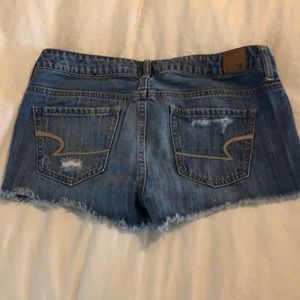 American eagle denim shorts !!
